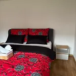 Sunny Garden Old Town *