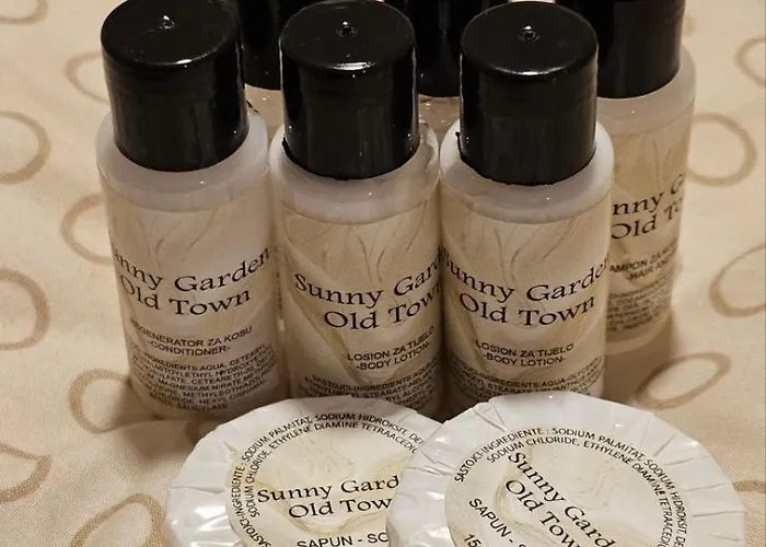 Sunny Garden Old Town شقة *