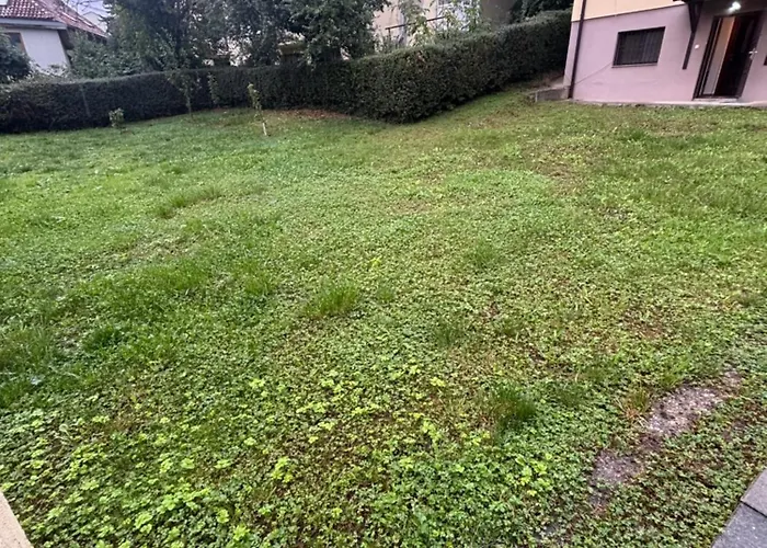 Sunny Garden Old Town شقة